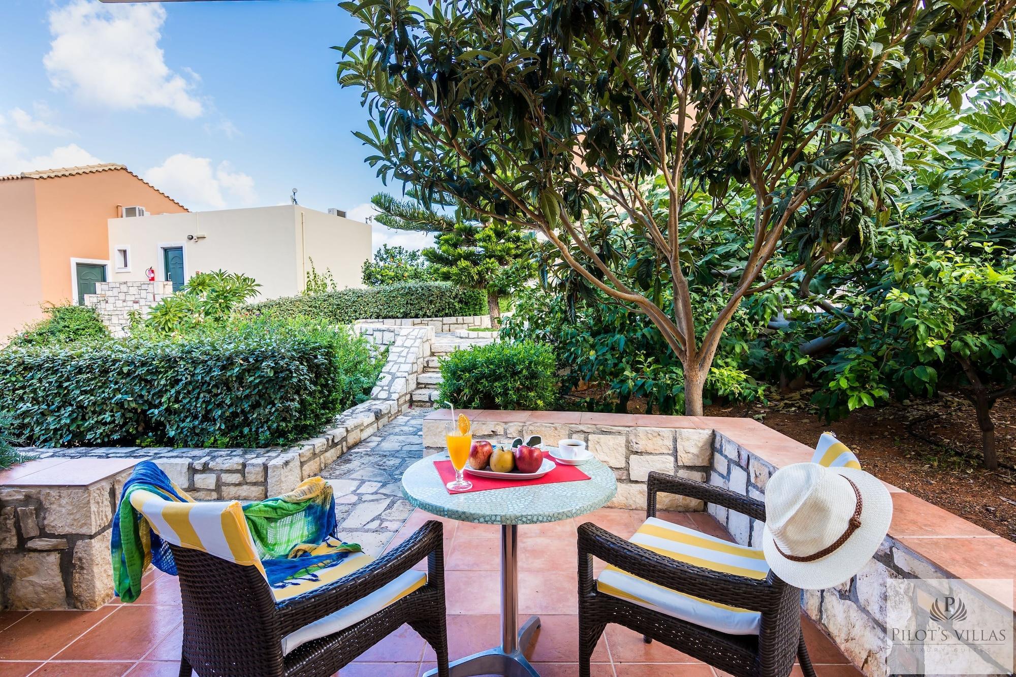 خيرسونِسوس Pilot'S Villas Luxury Suites المظهر الخارجي الصورة